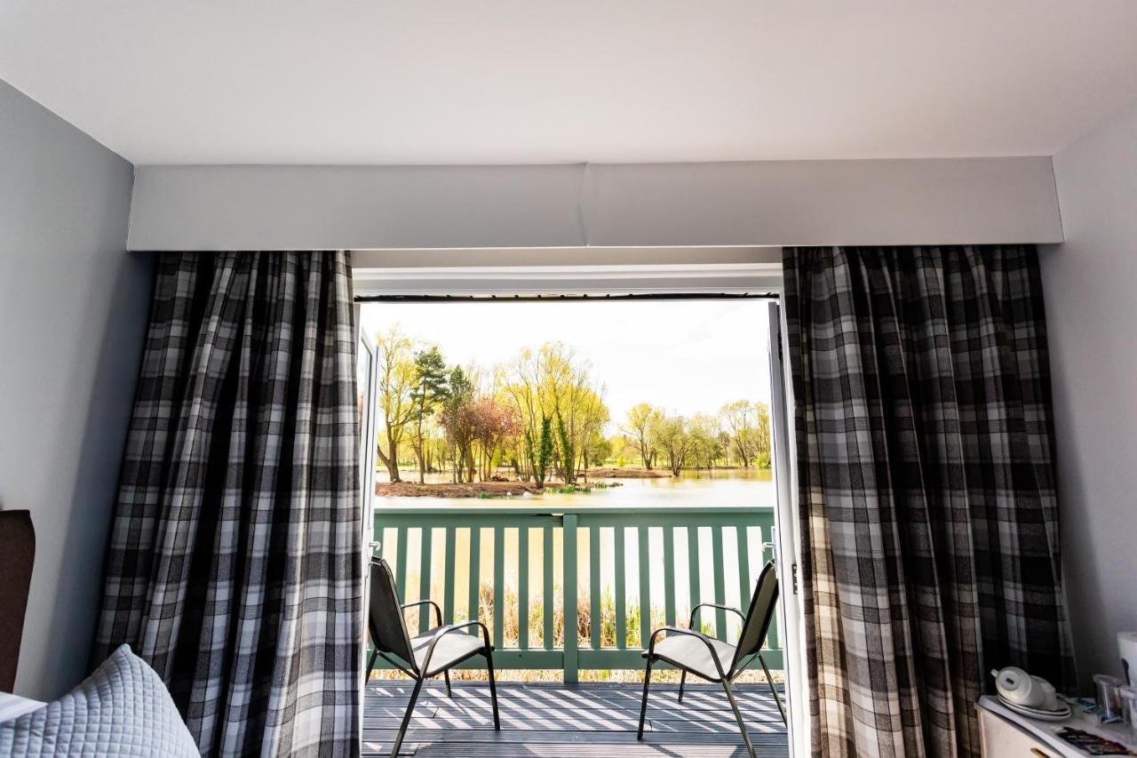 The Vale Golf & Country Club Villa Bishampton Eksteriør billede